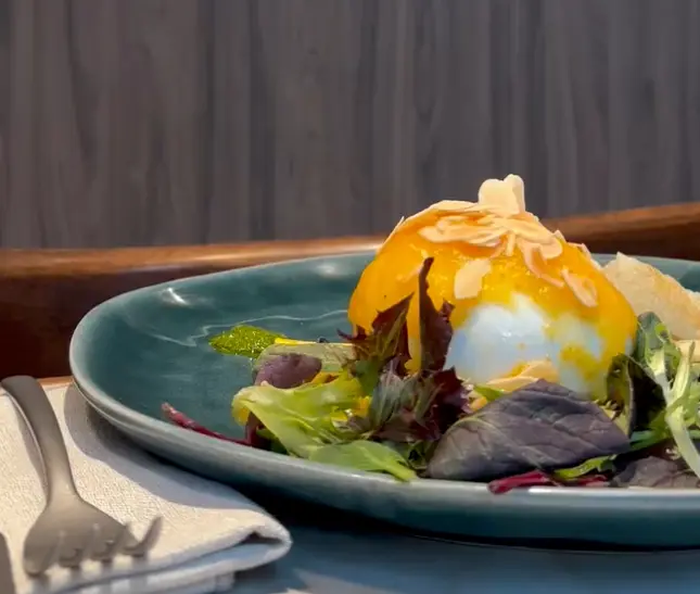 Burrata i pomodoro giallo